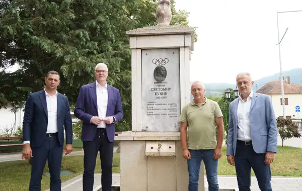 Председник Олимпијског комитета Србије и министар спорта у радној посети Косјерићу и Ражани