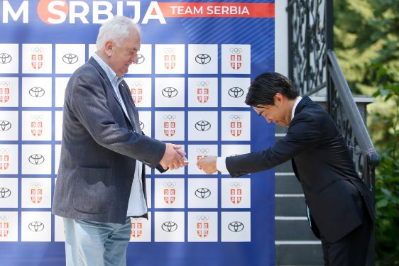 Predsednik Toyota Adria uručio Pismo dobrodošlice u Japan Olimpijskom timu Srbije