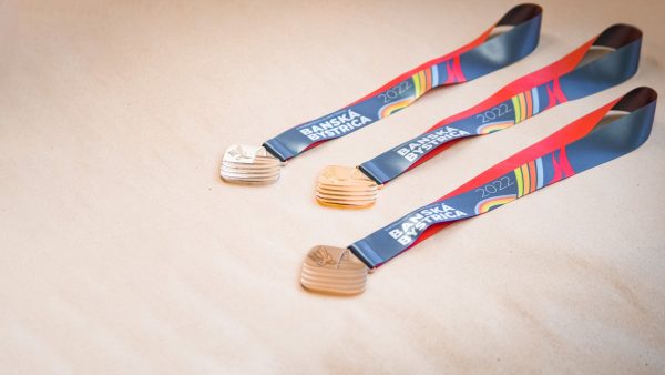 Zvanično predstavljene medalje za EYOF Banska Bistrica 2022!