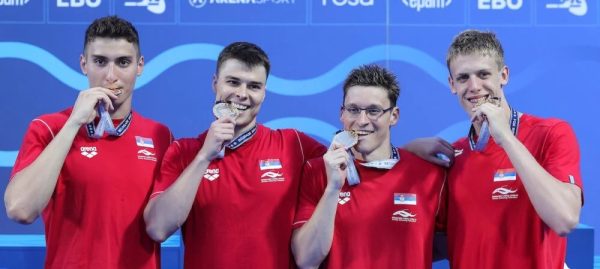Muška plivačka štafeta Srbije osvojila zlatnu medalju na Evropskom prvenstvu u Beogradu!