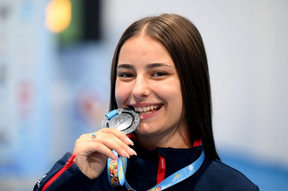 Strelkinja Anastasija Živković osvojila prvu medalju za Srbiju na EYOF – u Skoplje 2025! Atletičarka Milica Glogovac plasirala se u finale skoka udalj!